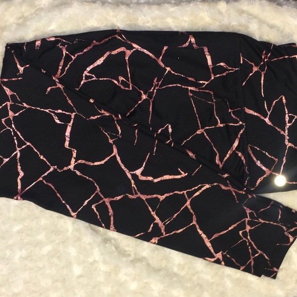 AVIA WOMENS ACTIVE PERFORMANCE FITTED LEGGINGS - Picture 2 of 3